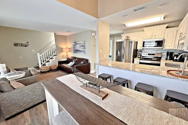 Photo 1 - Ocean Reef 504