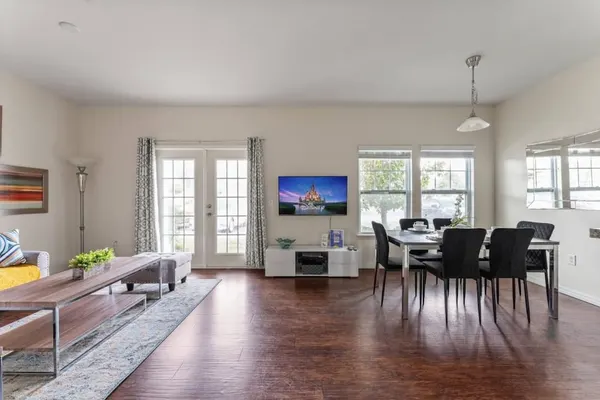 Photo 1 - New 4bdr House Near Disney 8979