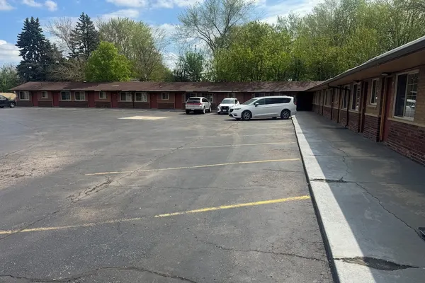 Photo 1 - Fraser Motel