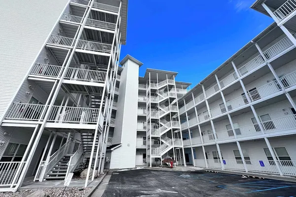 Photo 1 - Seascape Cove Waterfront!