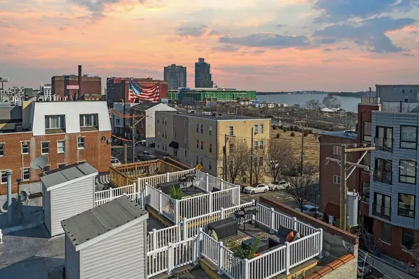 Photo 1 - Kid Friendly-Parking-Roof Deck