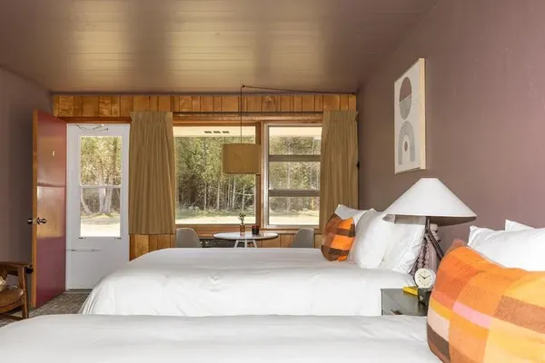 Photo 1 - The Ellison Inn & Lounge