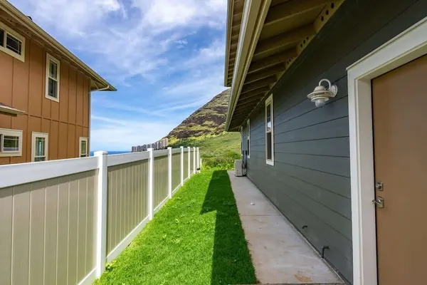 Photo 1 - @ Marbella Lane - Pōmaika'i Ocean Love Paradise
