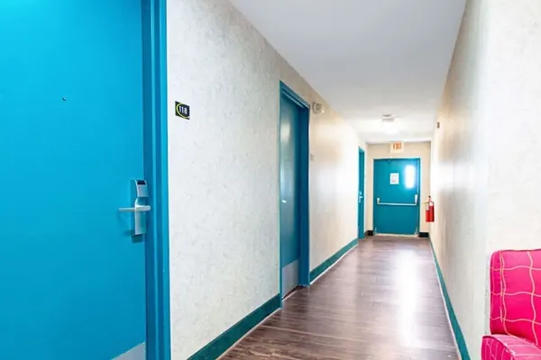 Photo 1 - Econo Stay Inn