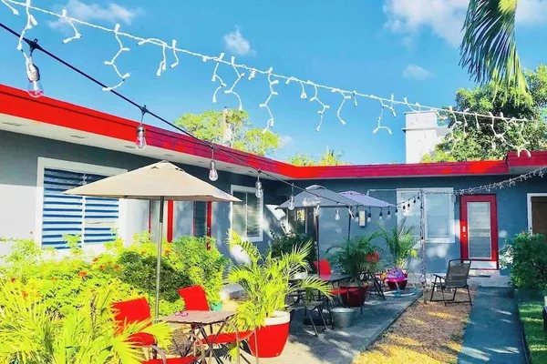 Photo 1 - Cozy Studio in Hollywood, FL - Pet Friendly & Parking