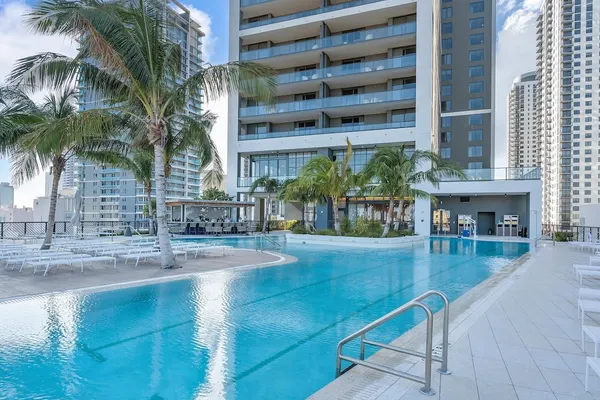 Photo 1 - Miami Vacation rentals -Downtown Natiivo