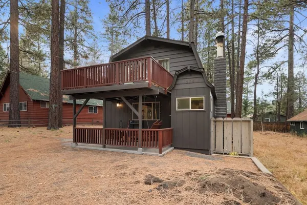 Photo 1 - Charming Cabin Escape