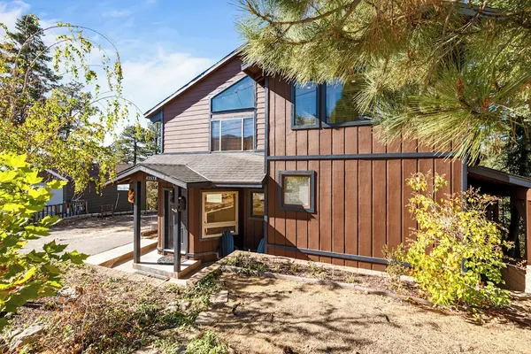 Photo 1 - Big Bear Mountain Cabin