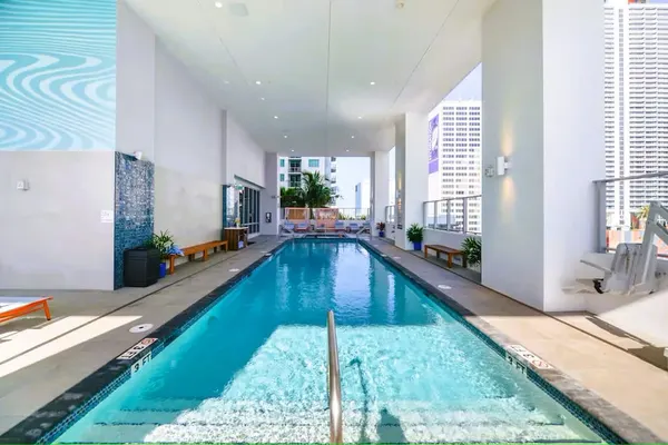 Photo 1 - A Gallery in the Sky Rare Corner Unit Pool Gym