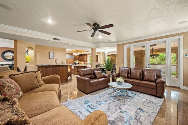 Photo 1 - Elegant Villa Retreat Pool Garden Alfresco Lounge