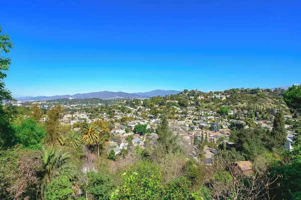 Photo 1 - Scenic Retreat With Deck & Stunning Views in LA
