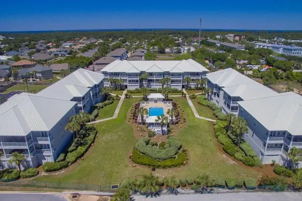 Photo 1 - Pavilion Palms 204c