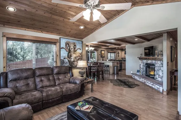 Photo 1 - Double Elk Lodge