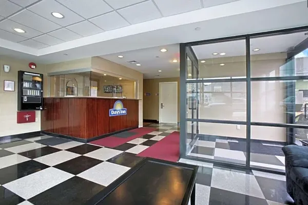 Photo 1 - NOVA HOTEL BRONX