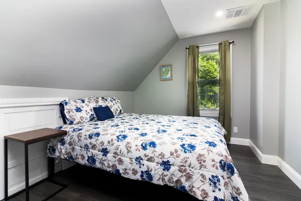 Photo 1 - Cozy 1Br Micro Apartment Close To The Falls