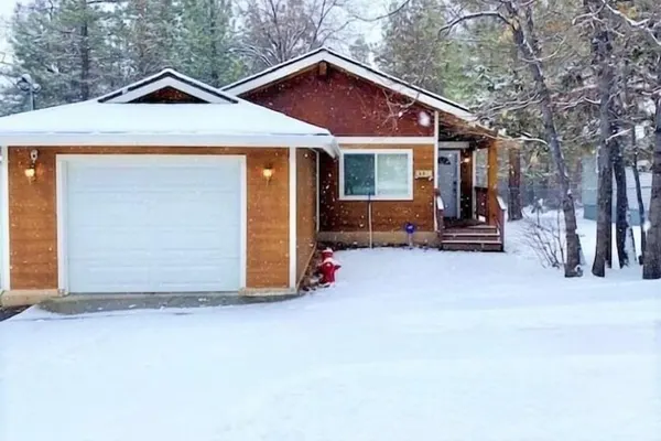 Photo 1 - Brown Bear Lodge