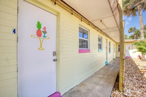 Photo 1 - Pineapple Shores Retro Inn