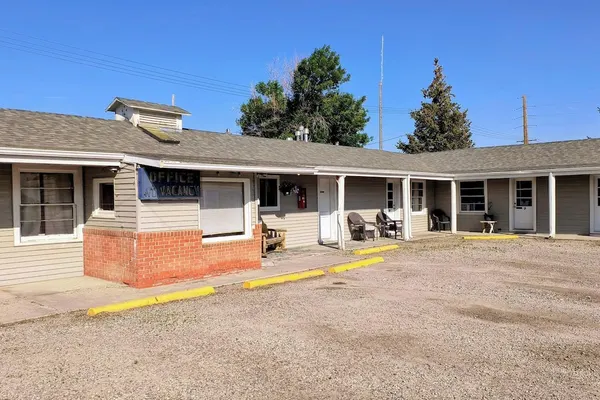 Photo 1 - Big Sky Motel