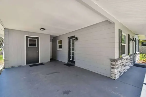 Photo 1 - Comfortable Home in Dade City!