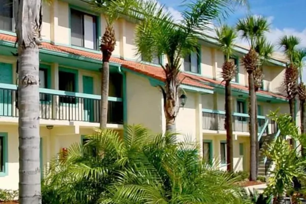 Photo 1 - Club Wyndham Orlando International