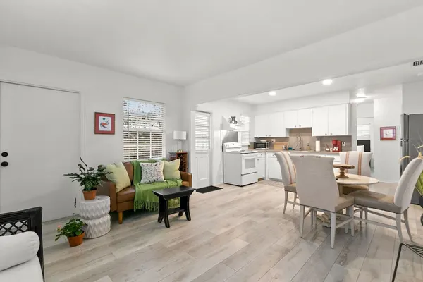 Photo 1 - NEW Bayside Escape Cozy Hideaway Near Bayshore