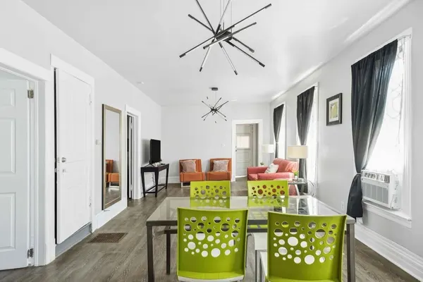 Photo 1 - Downtown Detroit Gem 3 Bedrooms & Culture!