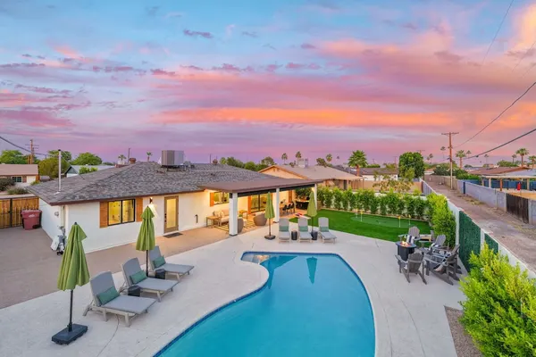 Photo 1 - NEW The Hensley on Hubbell Designer Oasis w Pool