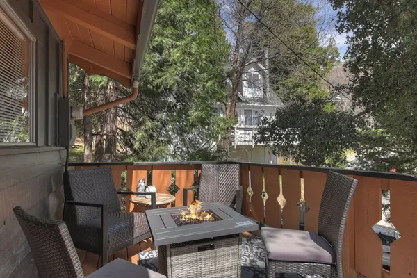 Photo 1 - The Lazy Bear Cabin - For 6!
