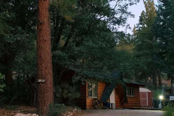 Photo 1 - Owl Cabin