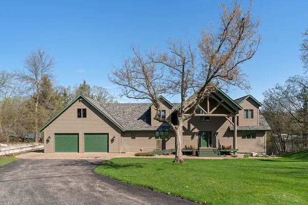 Photo 1 - Maple Lake Chalet