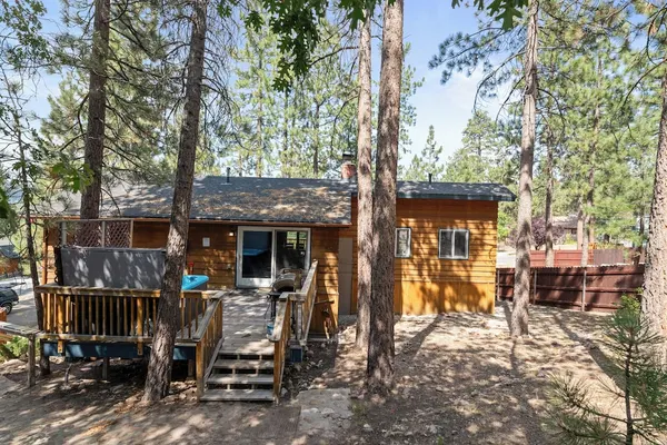 Photo 1 - Bear Claw Cabin