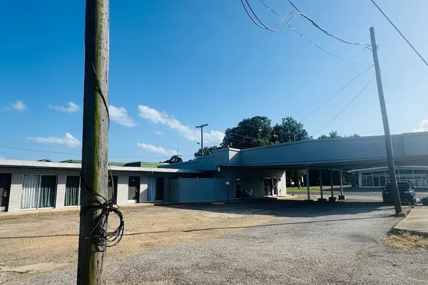 Photo 1 - holiday motel