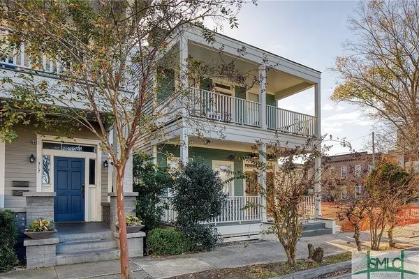 Photo 1 - Stylish 1900s Renovated Apartments