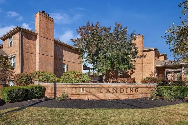 Photo 1 - Landing Apartments Dayton