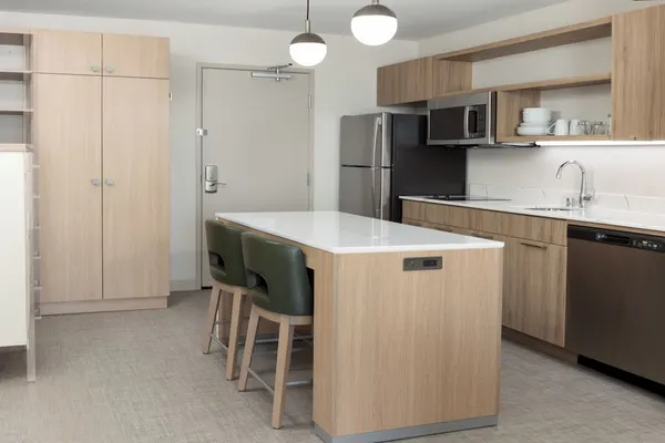 Photo 1 - Homewood Suites By Hilton Puyallup Tacoma