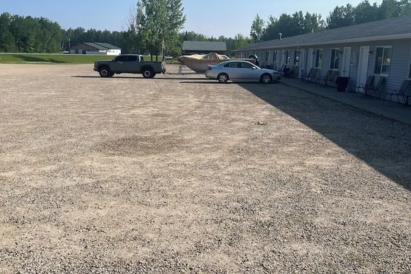 Photo 1 - Lakeroad Lodge Motel & Charters
