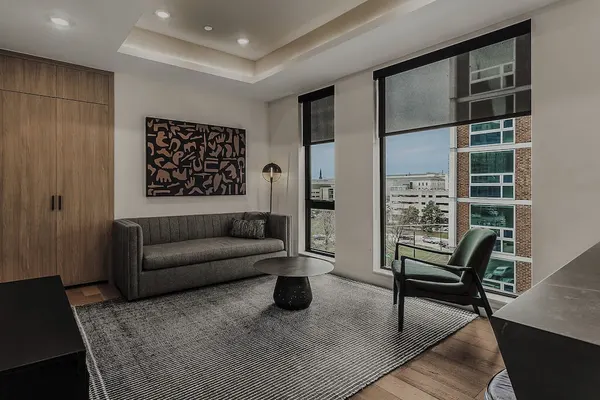 Photo 1 - Sosuite 1bed Apt w Roof Deck, Gym, Laundry
