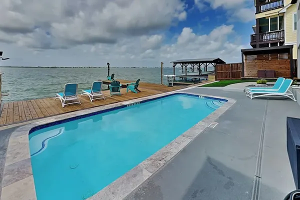 Photo 1 - Casa Blanca