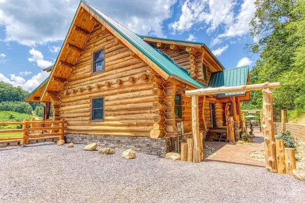 Photo 1 - Smoky Mountain Ranch