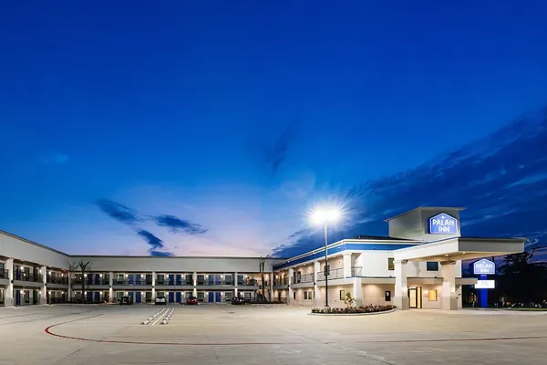 Photo 1 - Palace Inn Blue Copperfield FM 529