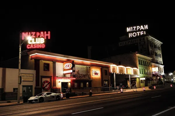 Photo 1 - Mizpah Hotel