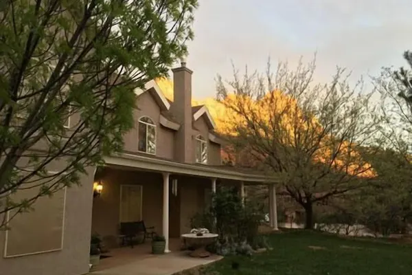 Photo 1 - Novel House Inn
