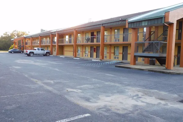 Photo 1 - Camilla Inn & Suites