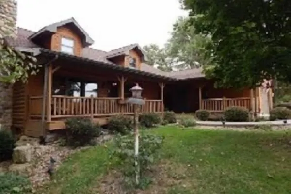 Photo 1 - Bear Lodge