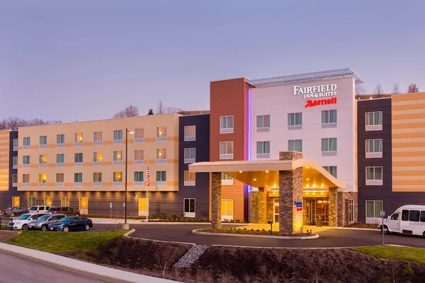 Photo 1 - Fairfield Inn & Suites Pittsburgh Airport/Robinson Township