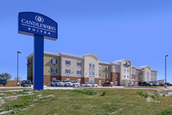 Photo 1 - Candlewood Suites Kenedy, an IHG Hotel