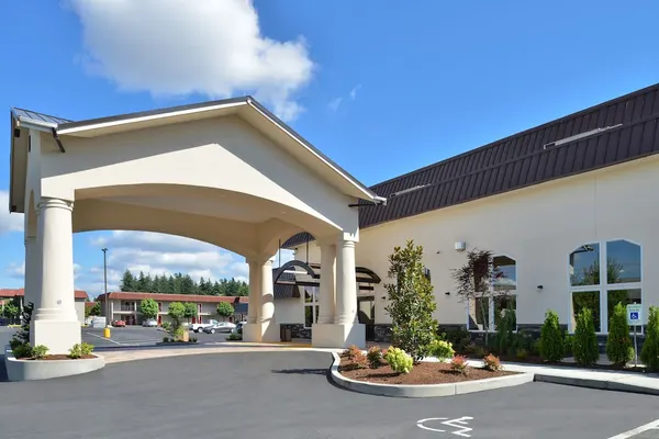 Photo 1 - Quality Inn & Suites Tacoma - Seattle