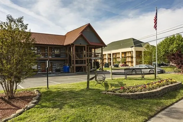 Photo 1 - Timbers Lodge