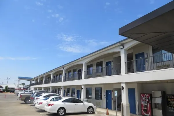 Photo 1 - Palace Inn Gulfgate