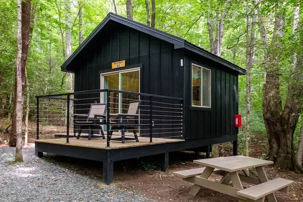 Photo 1 - Family Bunk Glamping Cabin - Bed & Bear